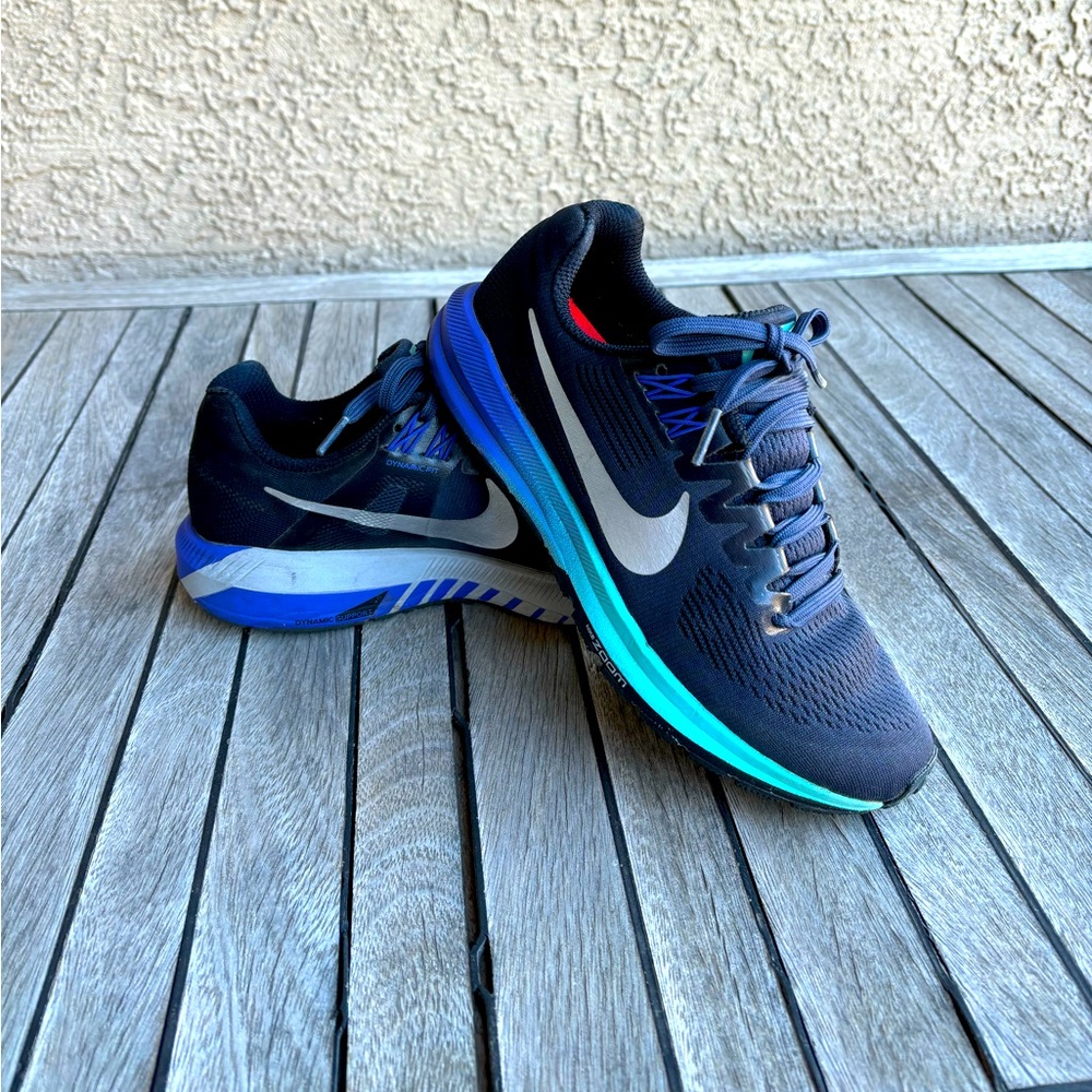 Nike Air Zoom Structure 21.  Women’s 5.5. Navy blue